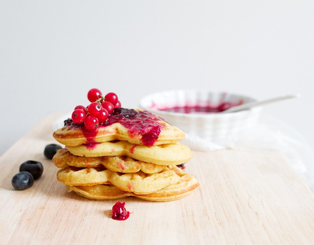 low calorie pancakes with fruit