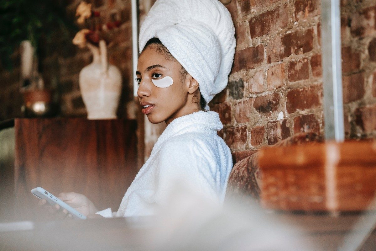 mental relaxation during at home spa treatment