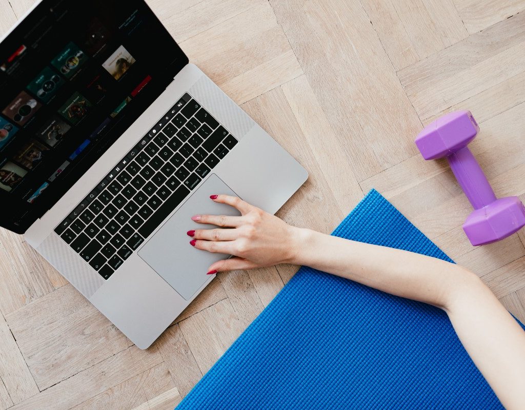 woman-free-online-workout-search