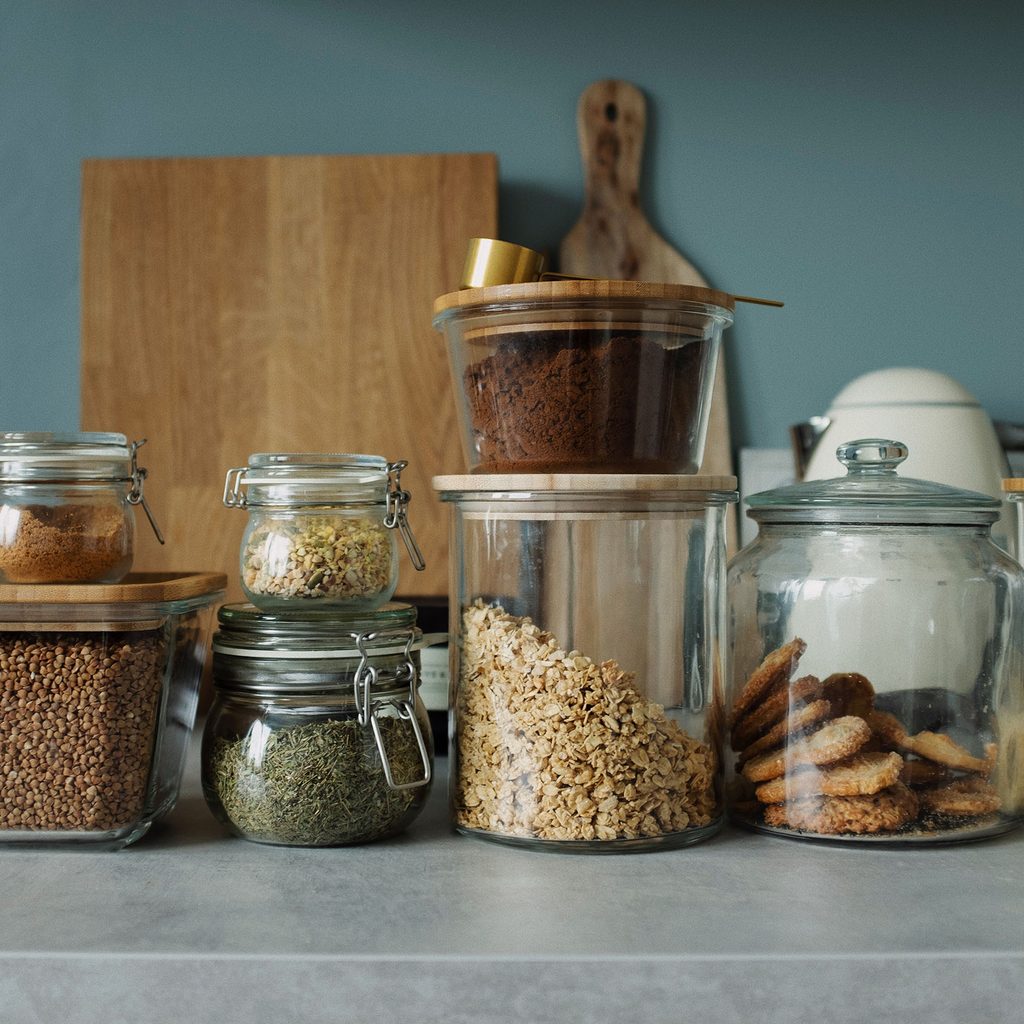 Glass food storage jars