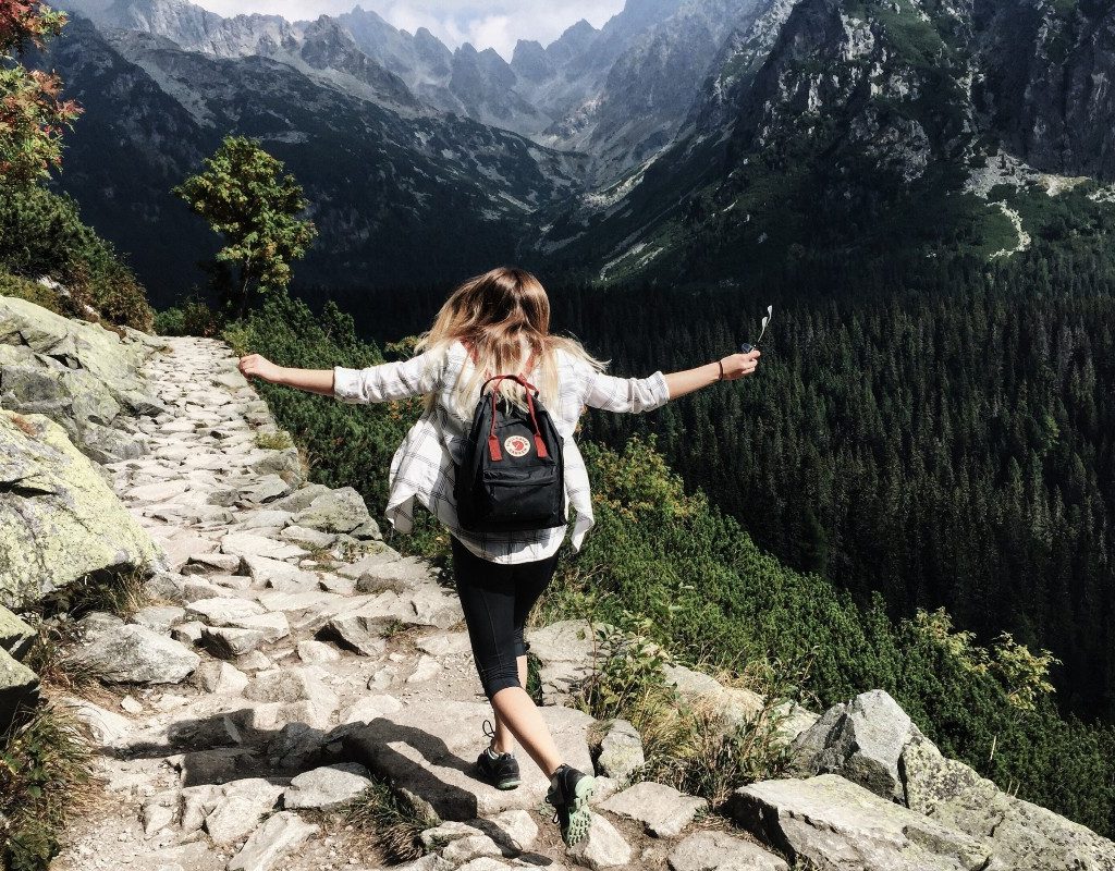 woman-backpacking-in-nature