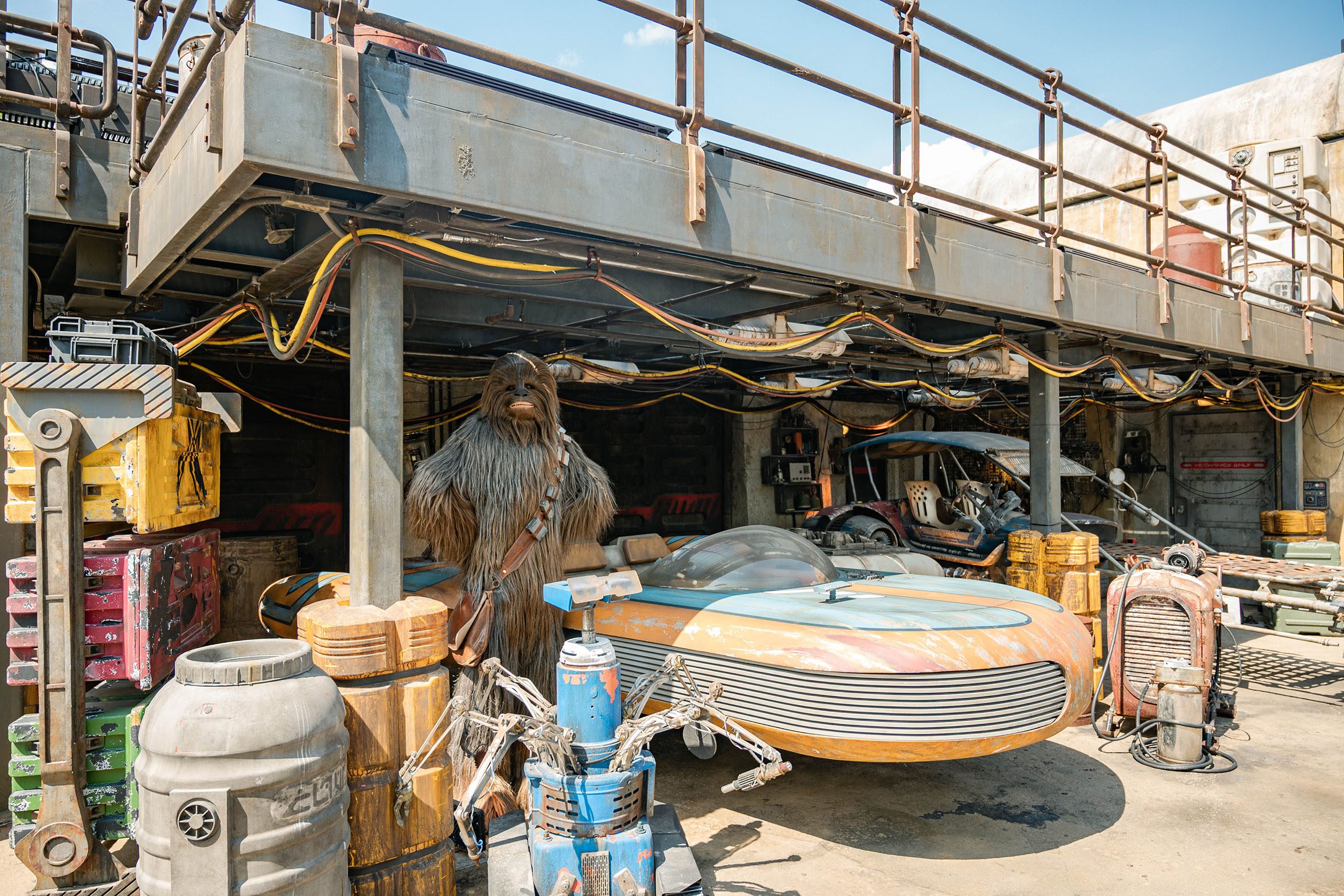 Chewbacca in a garage at Galaxy's Edge in Disney World