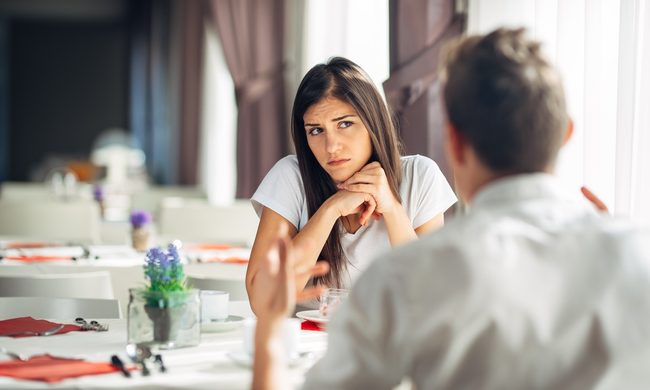 arguing healthy relationships woman listening argument