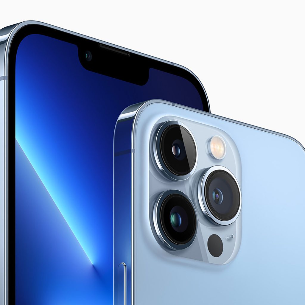 Apple iPhone 13 Pro and iPhone 13 Pro Max in Sierra blue