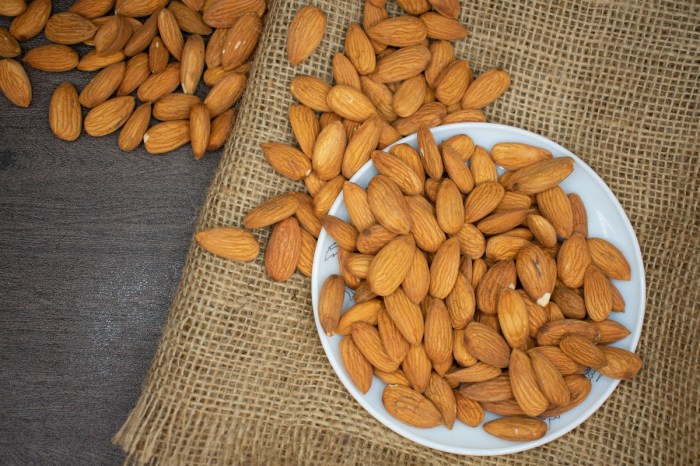 bowl-of-almonds-pre-yoga-snack