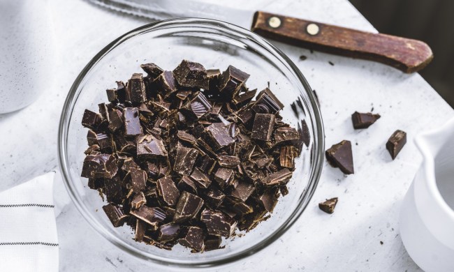 dark-chocolate-clear-bowl