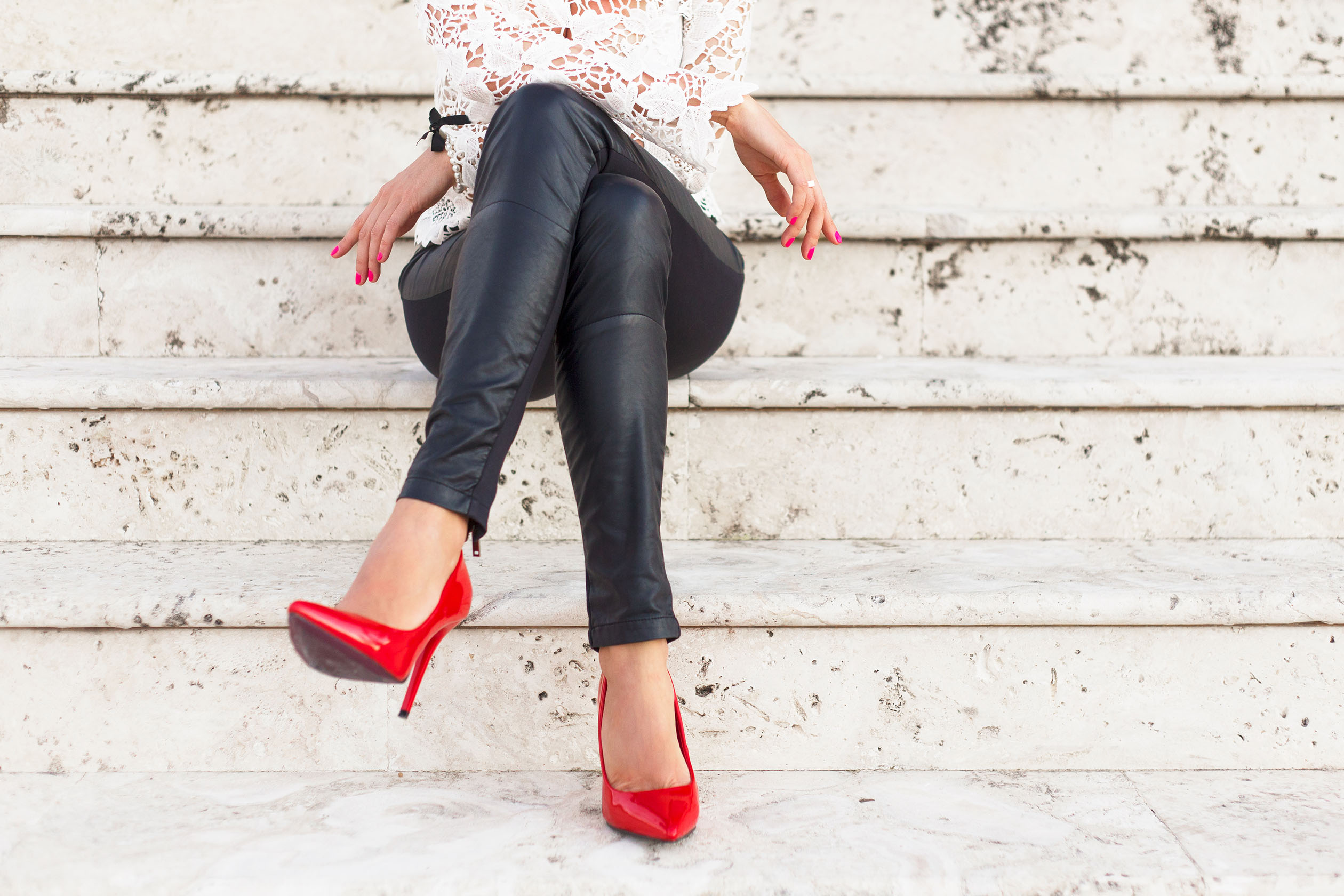 Can you wear leggings to work? Yes if you follow these rules