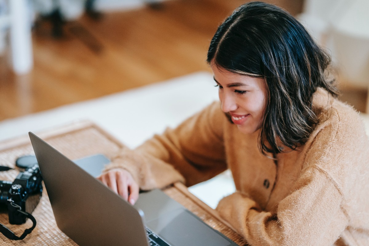 woman-smiling-working-from-home
