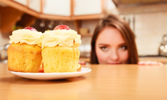 stop sugar cravings woman cupcake