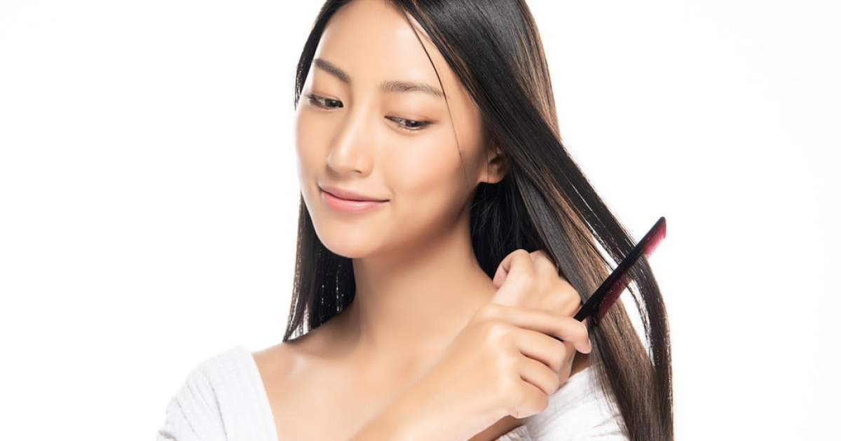 How to straighten hair without using heat BlissMark