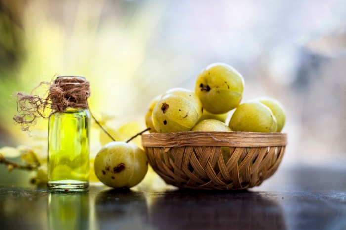 Indian gooseberries and the oil from the fruit.