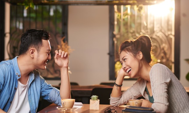 first date tips couple