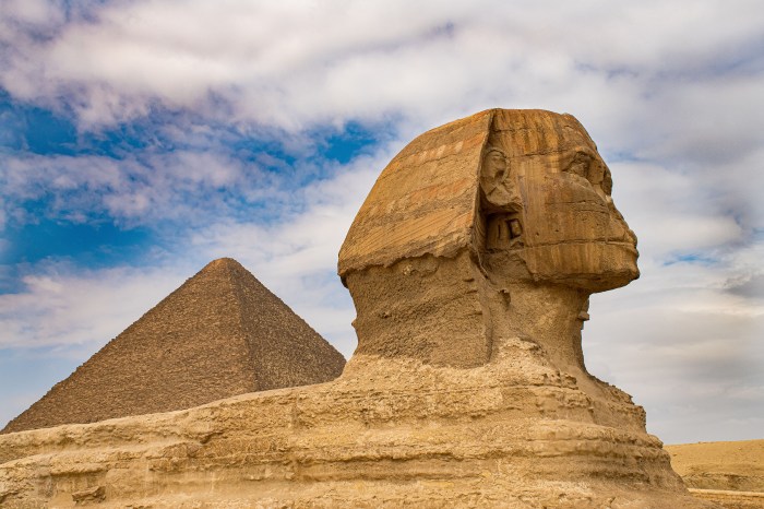 The Great Sphinx of Giza and a pyramid