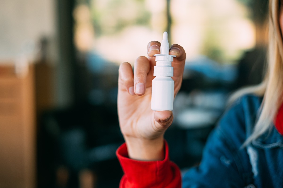 nasal-spray-bottle-blissmark.jpg?fit=1200%2C800\u0026p=1